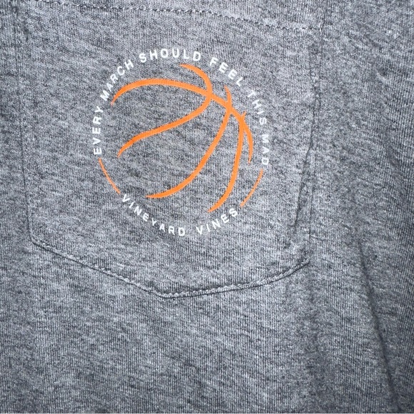 Vineyard Vines Long Sleeve Tee XS Basketball March Madness - Picture 4 of 5